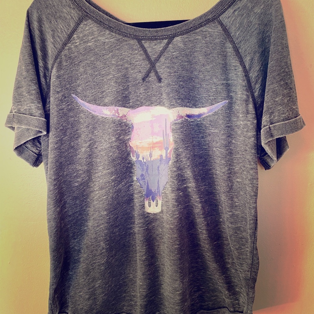 Women’s shirt